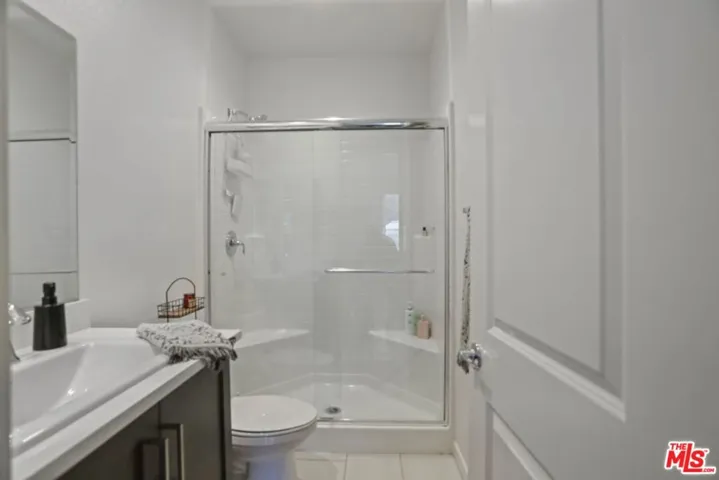 7027 Kristina Court, Lancaster, California 93536