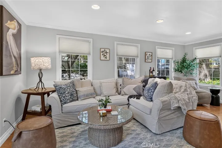 202 Maple Drive, Lake Arrowhead, California 92352