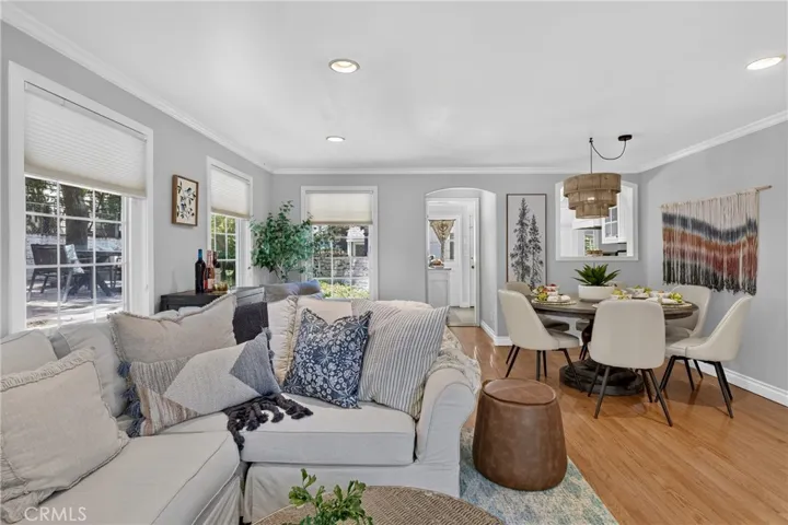 202 Maple Drive, Lake Arrowhead, California 92352