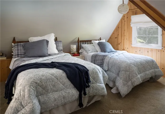 202 Maple Drive, Lake Arrowhead, California 92352