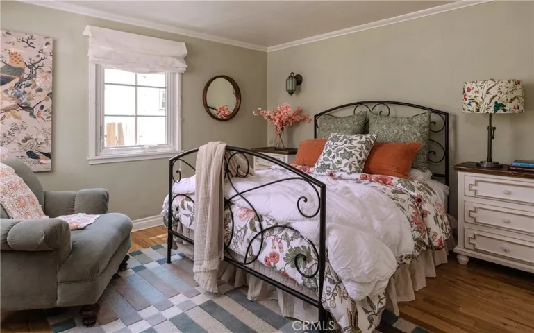202 Maple Drive, Lake Arrowhead, California 92352