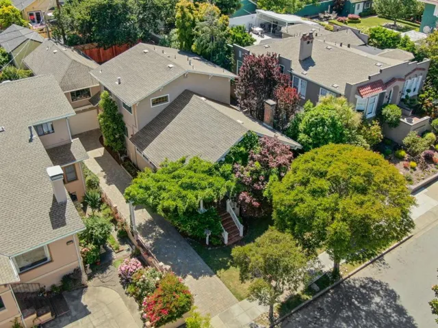 1129 Balboa Avenue, Burlingame, California 94010