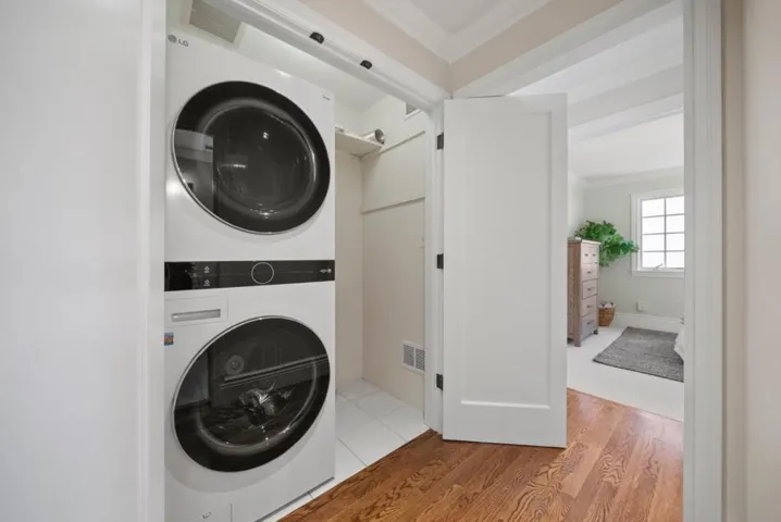 1129 Balboa Avenue, Burlingame, California 94010