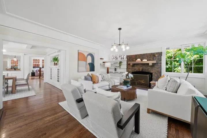 1129 Balboa Avenue, Burlingame, California 94010