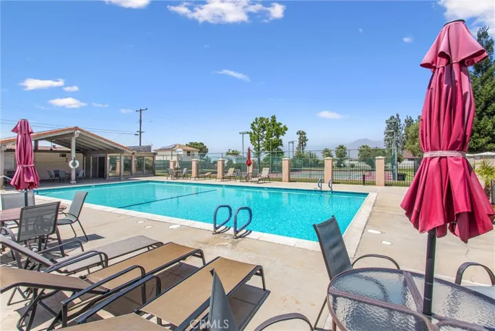 1575 Christopher, Redlands, California 92374