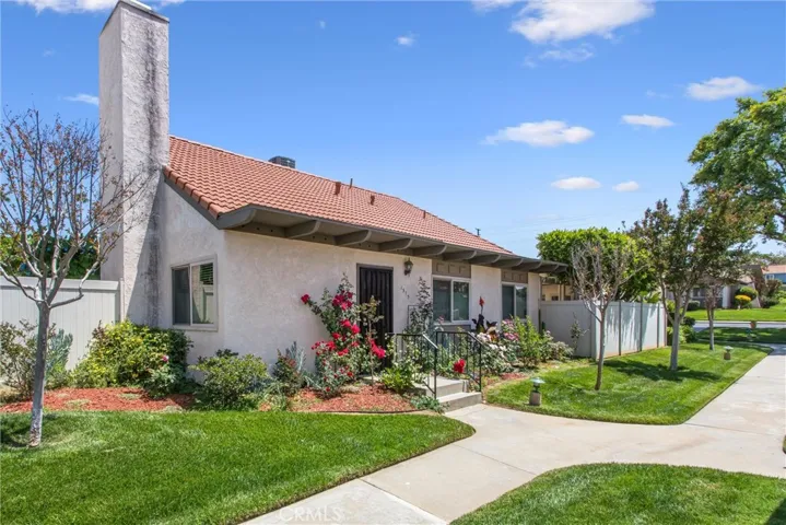 1575 Christopher, Redlands, California 92374