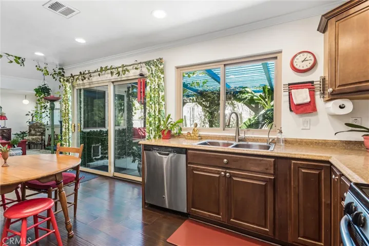 1575 Christopher, Redlands, California 92374