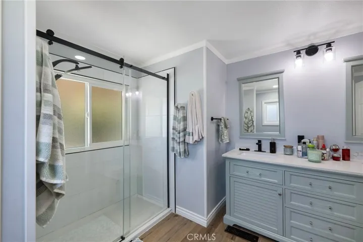 Main Bath
