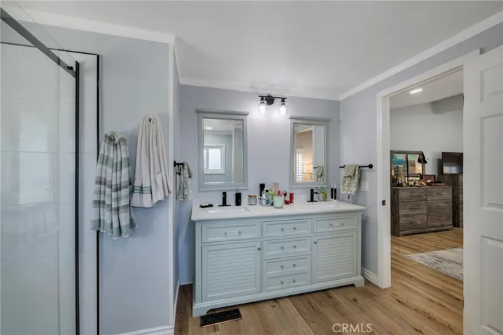 Main Bath