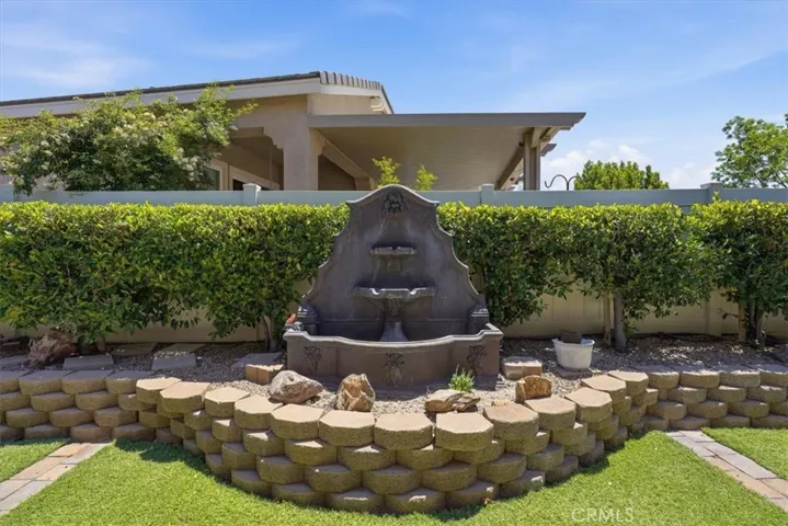 19423 Crystal Springs Lane, Apple Valley, California 92308