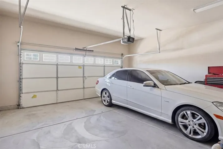 19423 Crystal Springs Lane, Apple Valley, California 92308