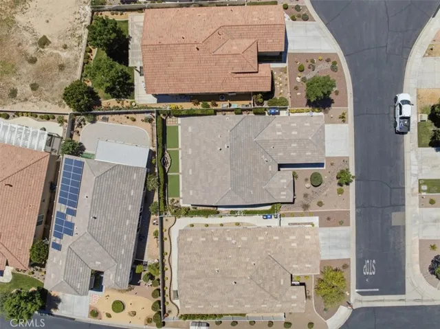 19423 Crystal Springs Lane, Apple Valley, California 92308