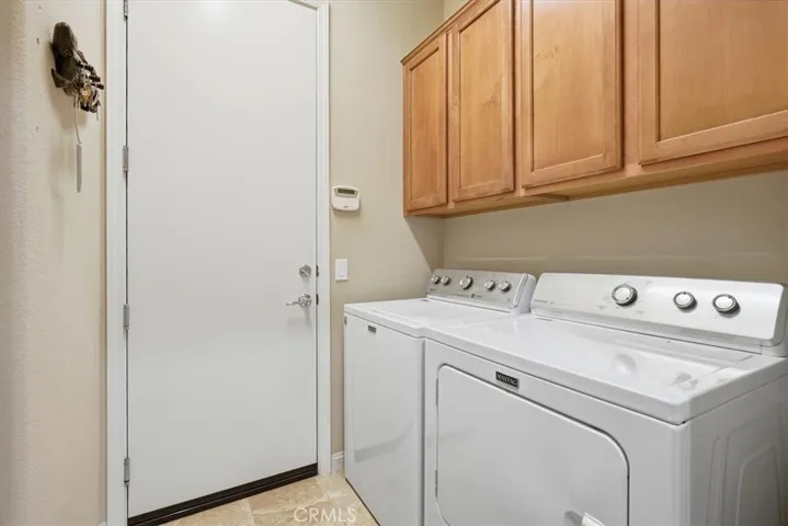19423 Crystal Springs Lane, Apple Valley, California 92308