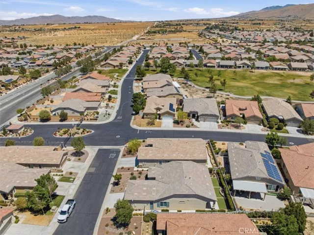 19423 Crystal Springs Lane, Apple Valley, California 92308