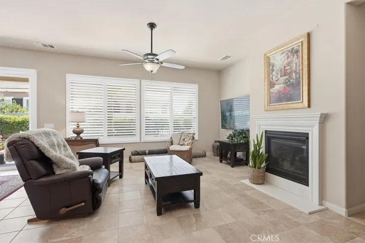 19423 Crystal Springs Lane, Apple Valley, California 92308