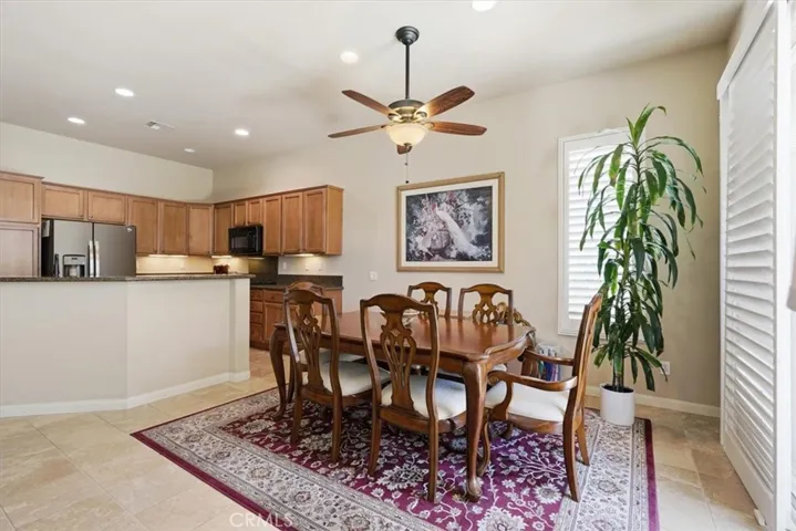 19423 Crystal Springs Lane, Apple Valley, California 92308