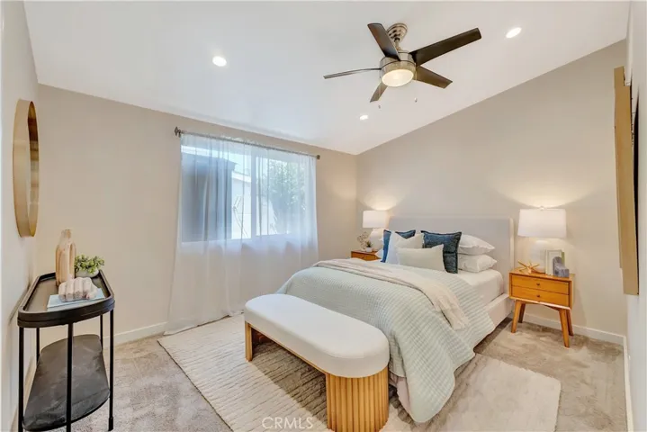2136 Parsons, Costa Mesa, California 92627