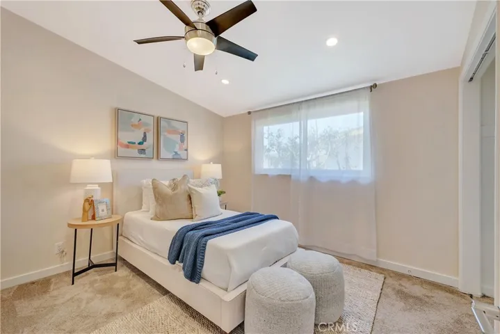 2136 Parsons, Costa Mesa, California 92627