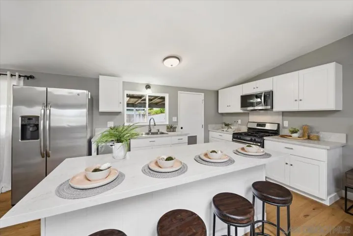 536 Rogue Rd, El Cajon, California 92020