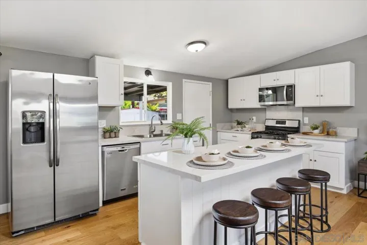 536 Rogue Rd, El Cajon, California 92020
