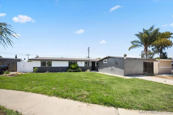 536 Rogue Rd, El Cajon, California 92020