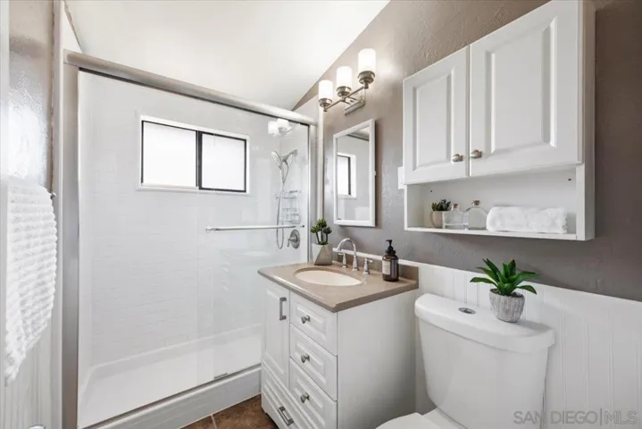 536 Rogue Rd, El Cajon, California 92020