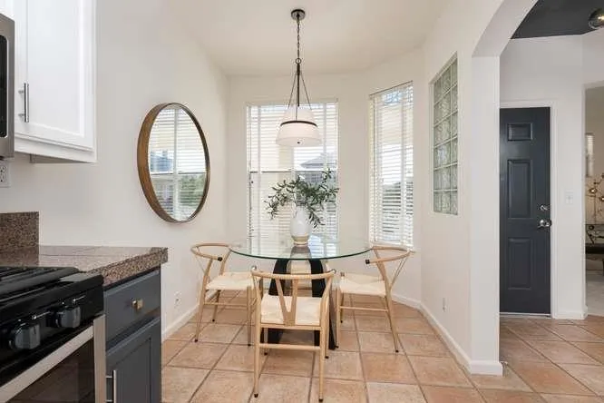 300 Baltic Circle 318, Redwood City, California 94065 — photo 5