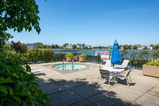 300 Baltic Circle 318, Redwood City, California 94065