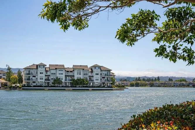 300 Baltic Circle 318, Redwood City, California 94065