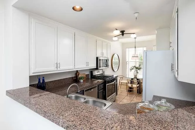 300 Baltic Circle 318, Redwood City, California 94065