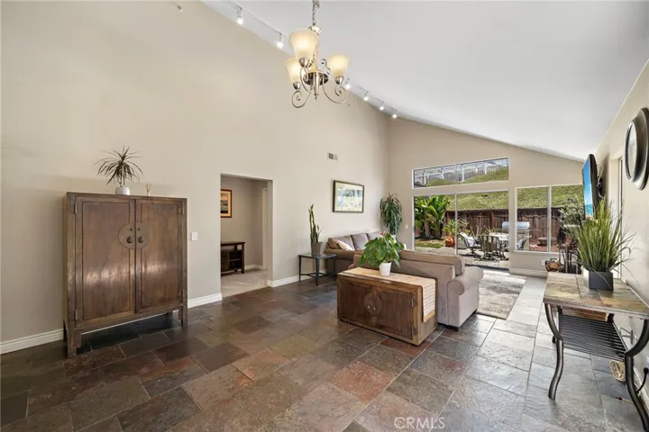 2140 Via Teca, San Clemente, California 92673