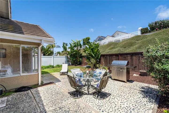 2140 Via Teca, San Clemente, California 92673