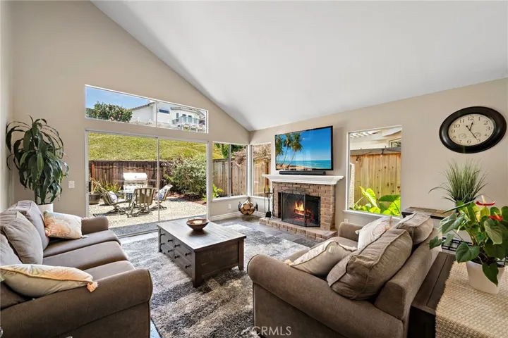 2140 Via Teca, San Clemente, California 92673
