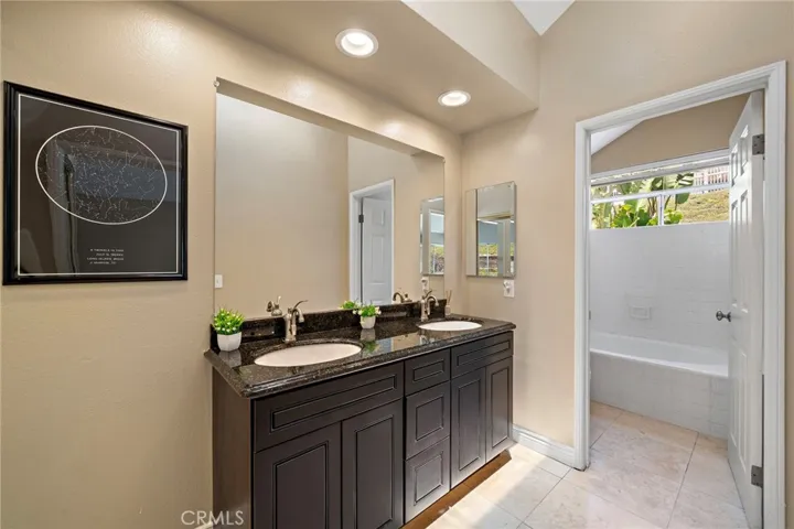 2140 Via Teca, San Clemente, California 92673