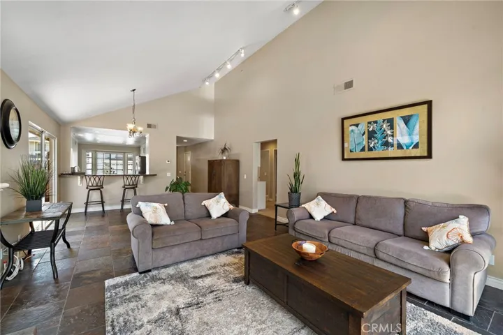 2140 Via Teca, San Clemente, California 92673