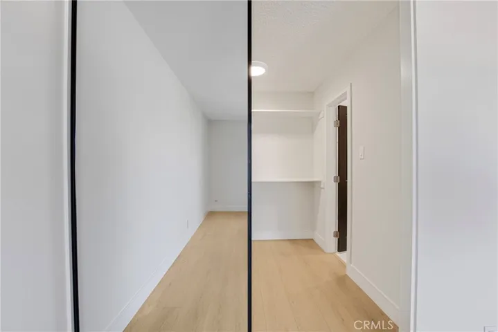 17150 Burbank, Encino, California 91316