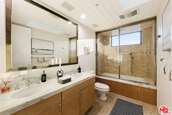 27352 Pacific Coast Highway, Malibu, California 90265