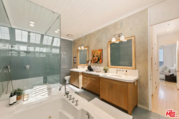 27352 Pacific Coast Highway, Malibu, California 90265