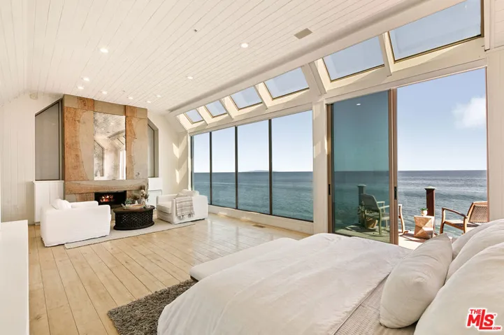 27352 Pacific Coast Highway, Malibu, California 90265