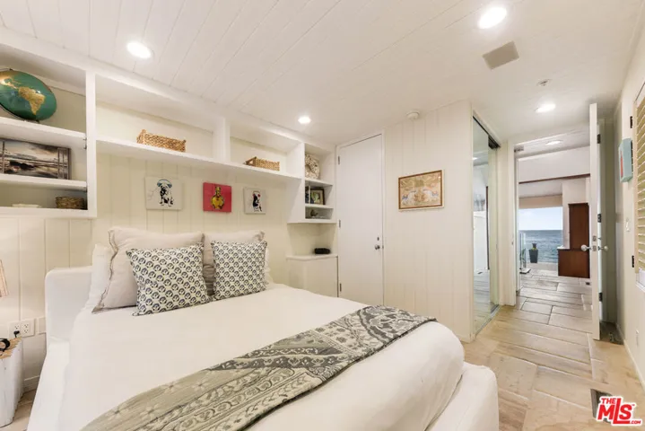 27352 Pacific Coast Highway, Malibu, California 90265