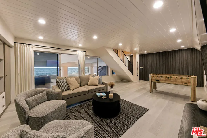 27352 Pacific Coast Highway, Malibu, California 90265