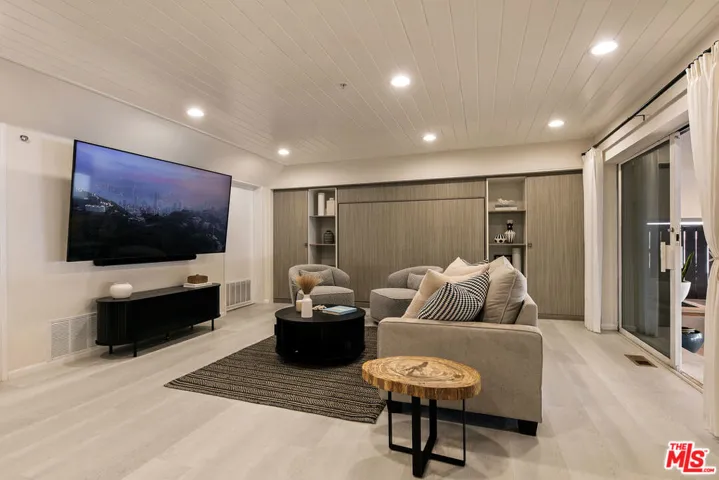 27352 Pacific Coast Highway, Malibu, California 90265