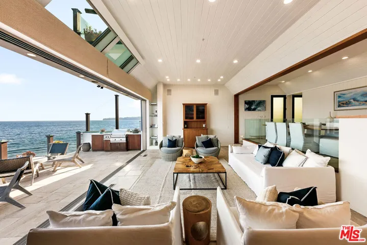 27352 Pacific Coast Highway, Malibu, California 90265