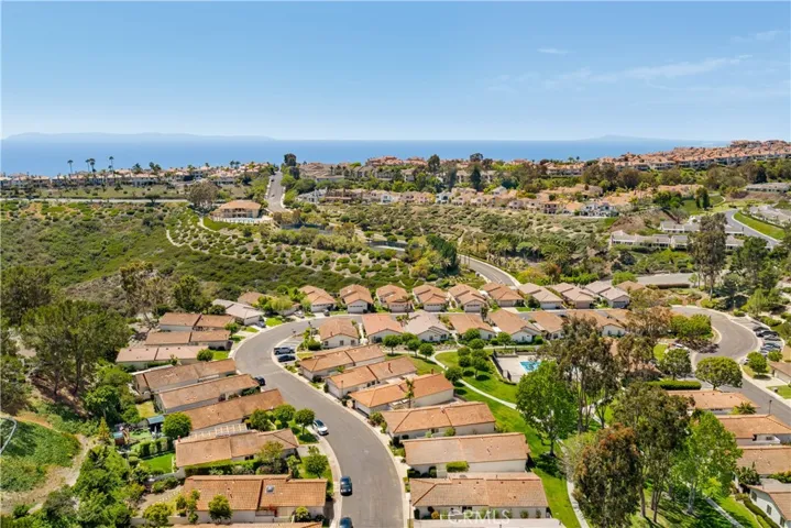 22981 Via Cruz, Laguna Niguel, California 92677