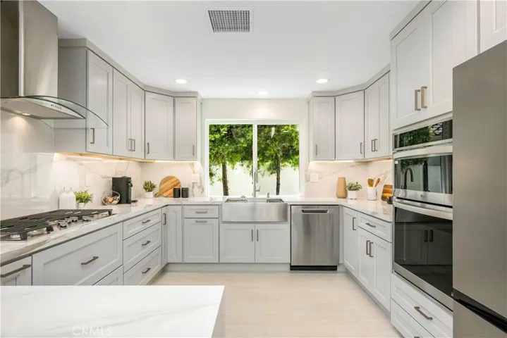 22981 Via Cruz, Laguna Niguel, California 92677
