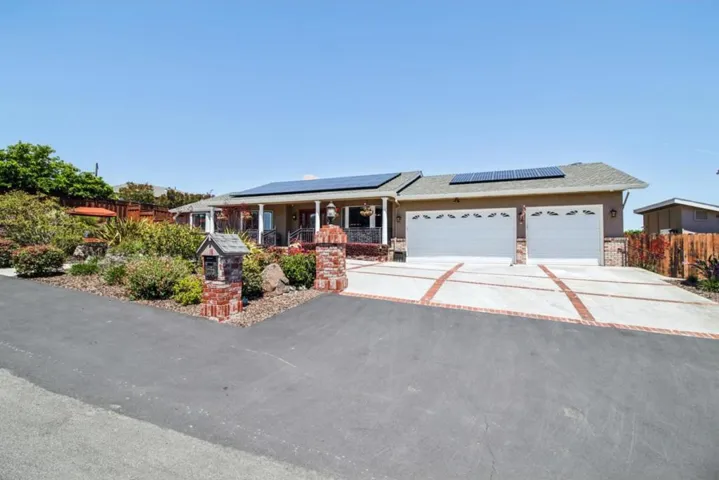 733 Temescal Way, Redwood City, California 94062