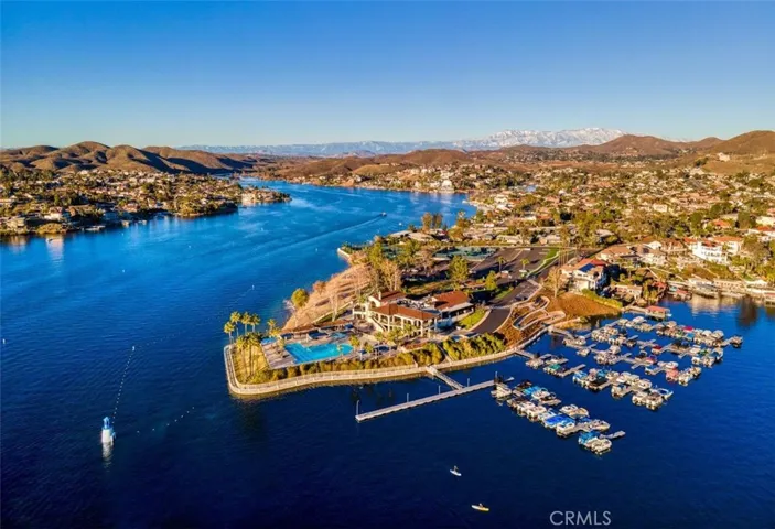 22376 W San Joaquin, Canyon Lake, California 92587