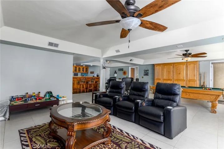22376 W San Joaquin, Canyon Lake, California 92587