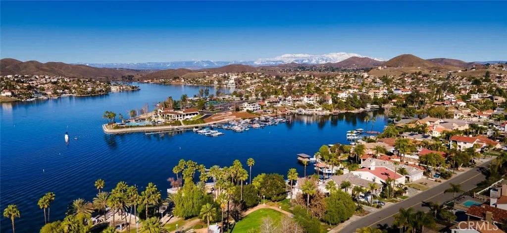 22376 W San Joaquin, Canyon Lake, California 92587