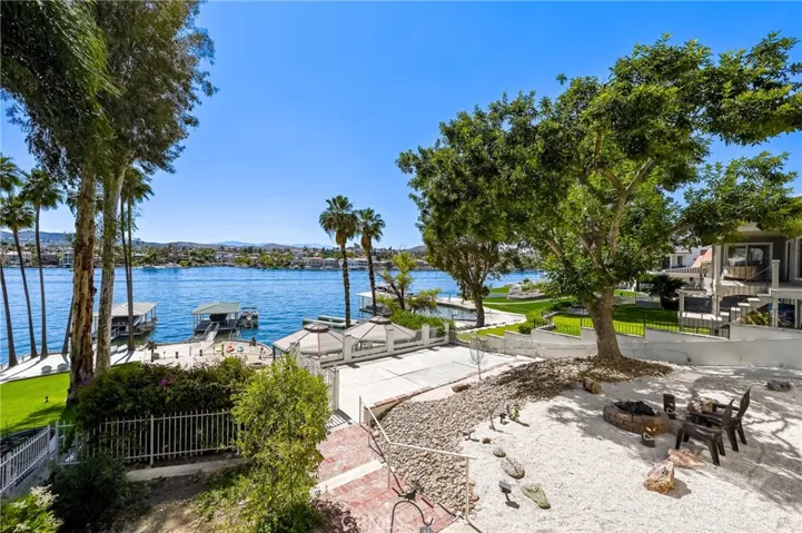 22376 W San Joaquin, Canyon Lake, California 92587